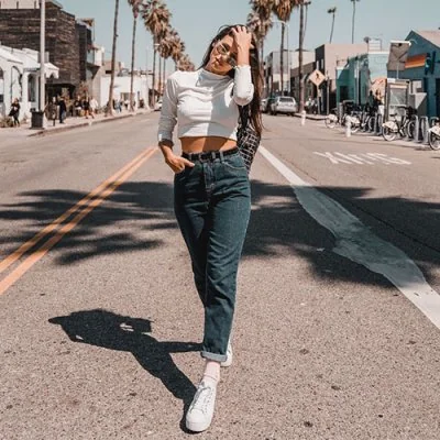 Stylish Girls Dp