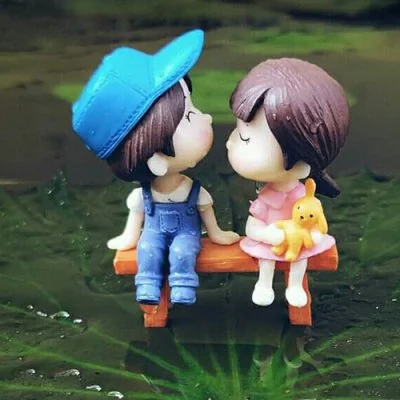 Cartoon Whatsapp Love Profile Picture