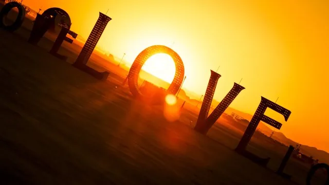 Love Cute Wallpaper
