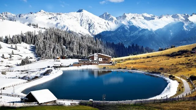 Mountains Nature Wallpaper
