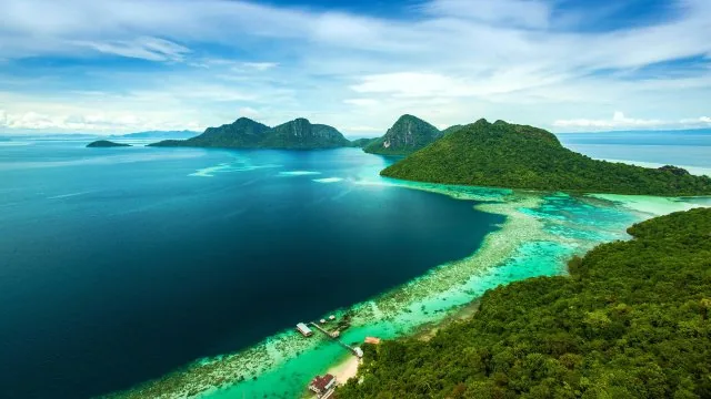 Tropical Islands Coral Reef Nature Wallpaper