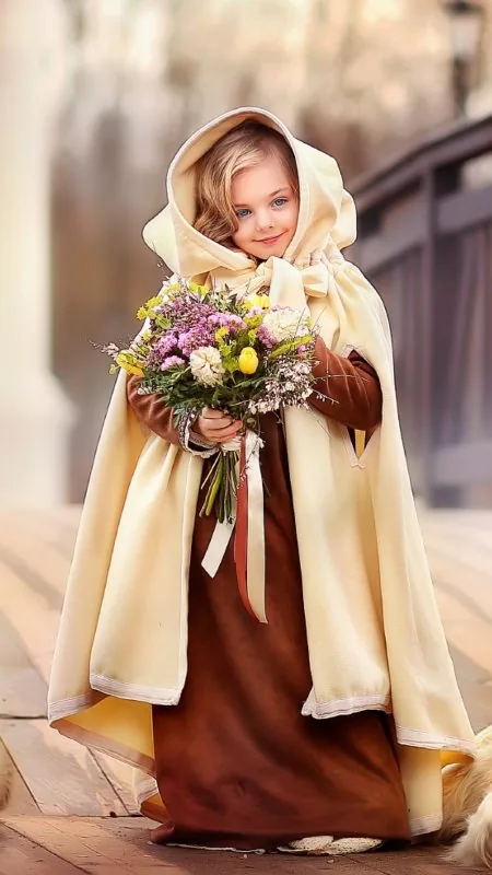 Cute Girl With Flower HD Wallpaper