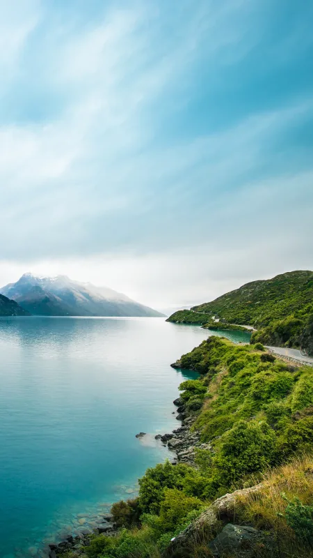 Beautiful Lakeside Nature Wallpaper