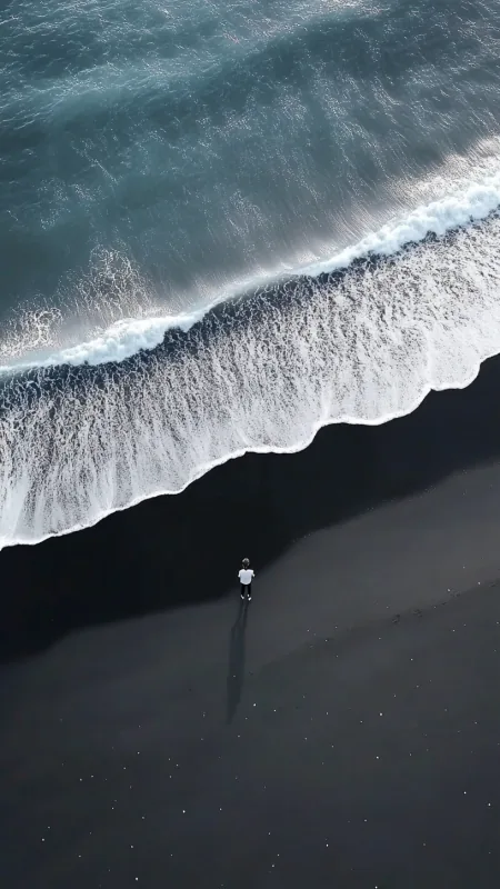 Black Sand Beach Nature Wallpaper