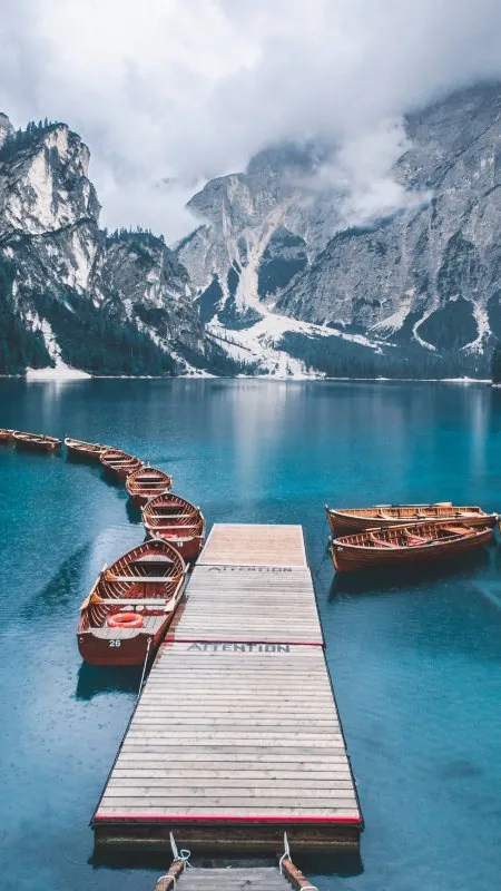 Mountain Lake Nature Wallpaper