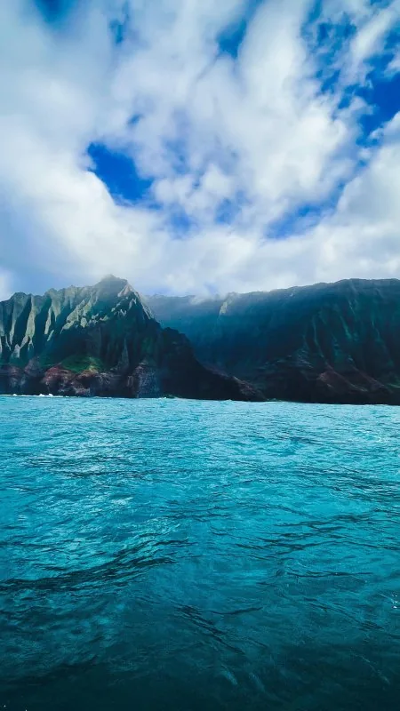 Na Pali Coast In Kauai HD Nature Wallpaper