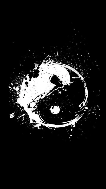 Yin Yang Splash Wallpaper